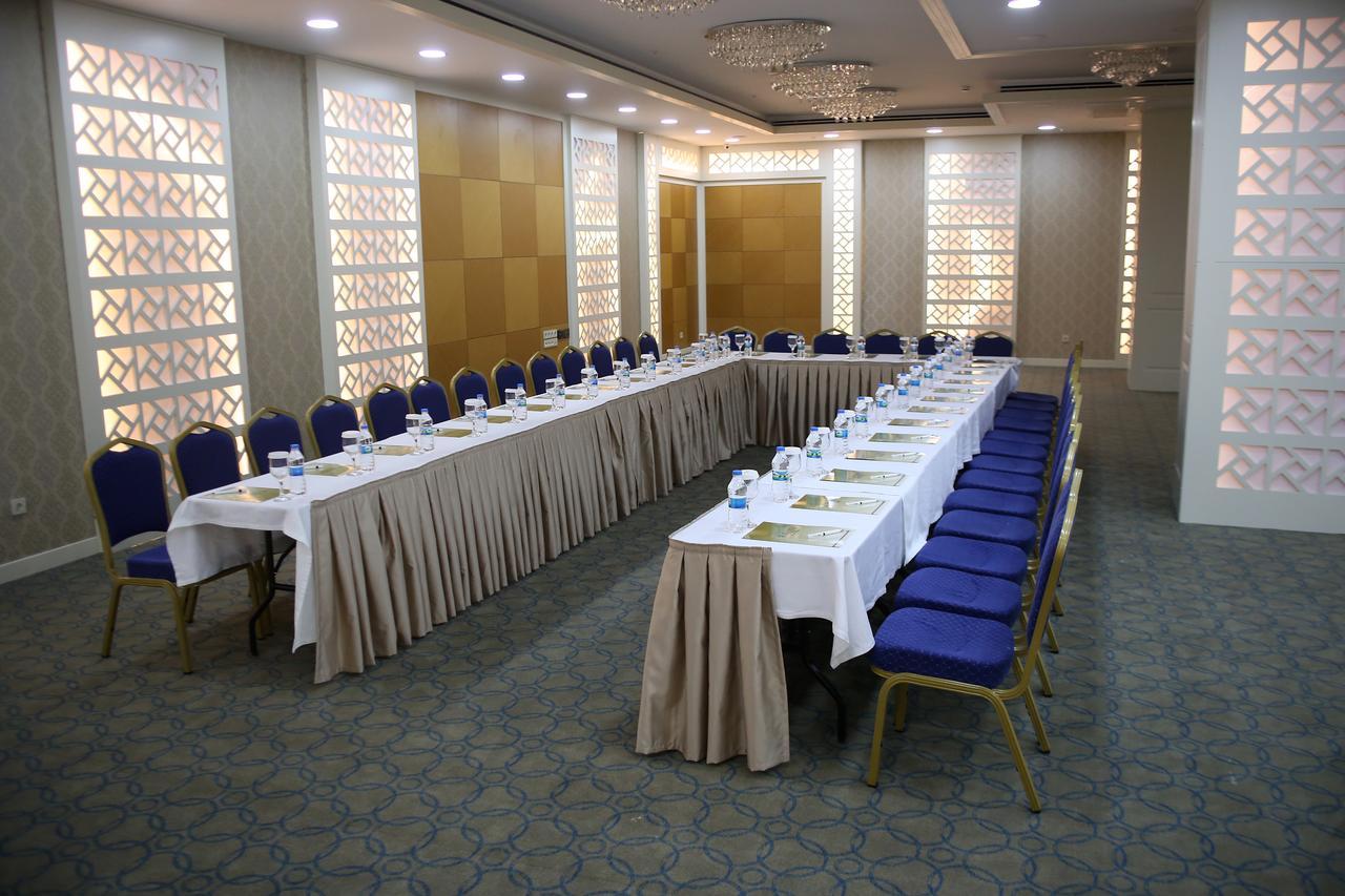 Seven Deep Otel 3*
