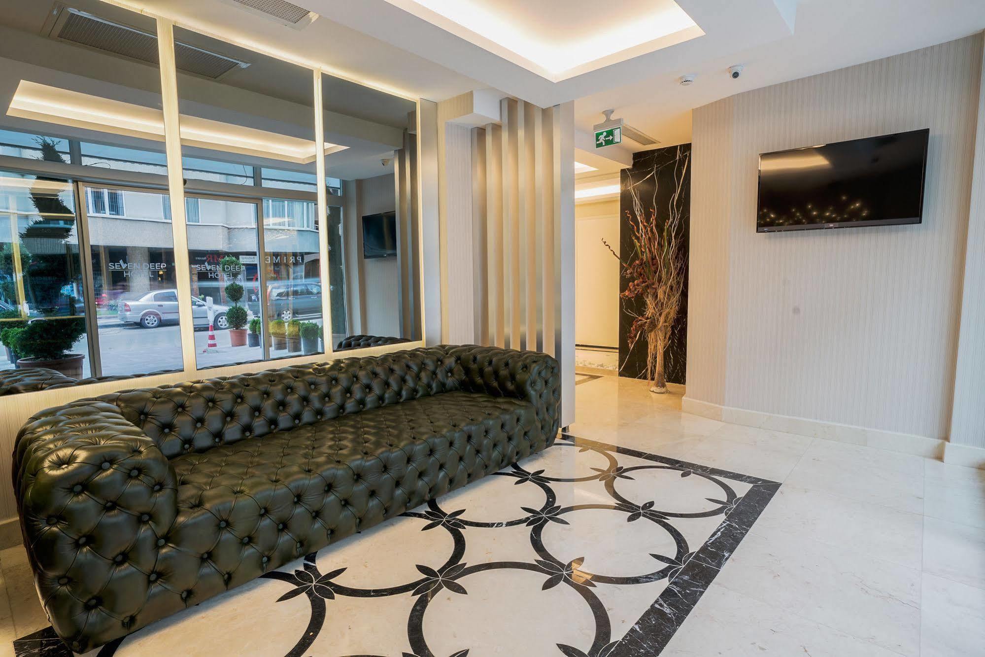 Otel Seven Deep